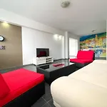 Modern Apartment - Top Location