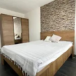 Modern Apartment - Top Location